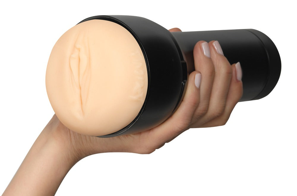 Feel Apolonia Lapiedra